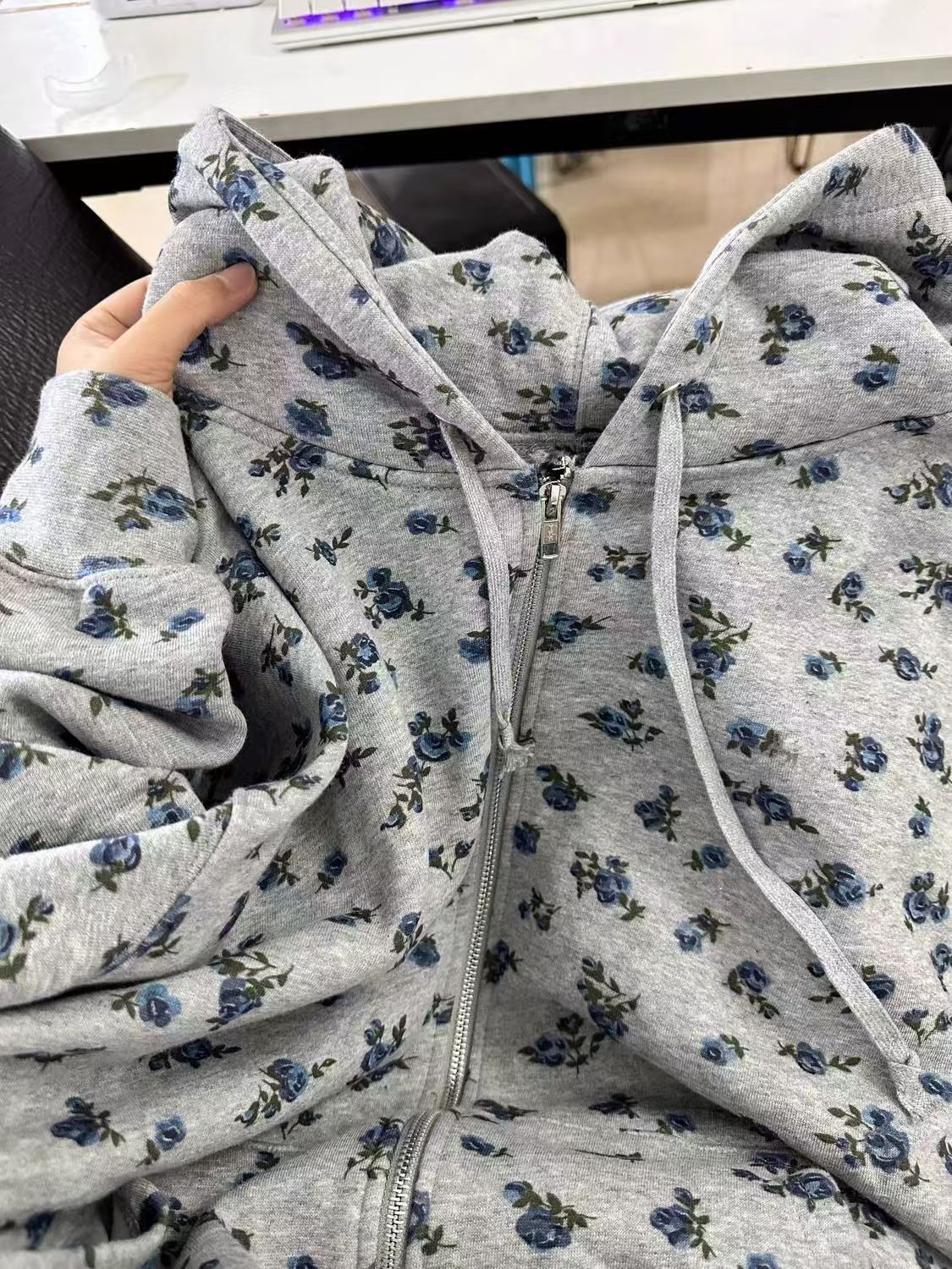 Koreanische Süße College Fraue – Plant Parent Hoodie Bewertung und Preis